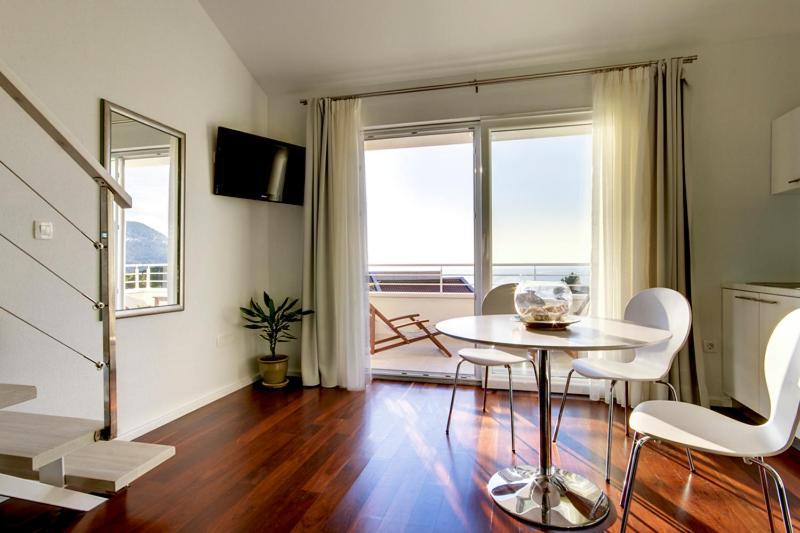 Apartments Lianto Drasnice Ruang foto
